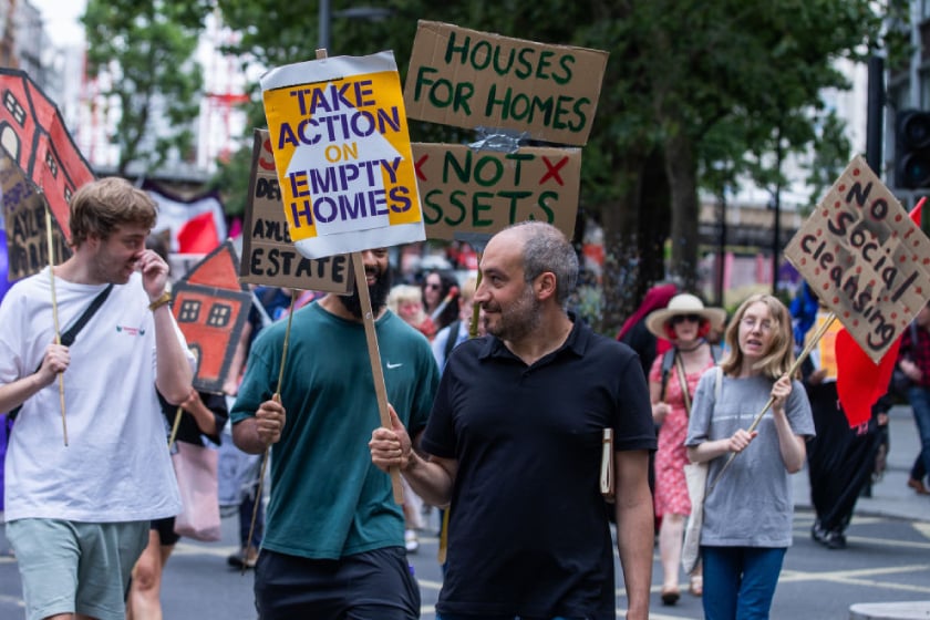 People protesting the demolishment of the Aylesbury Estate Housing